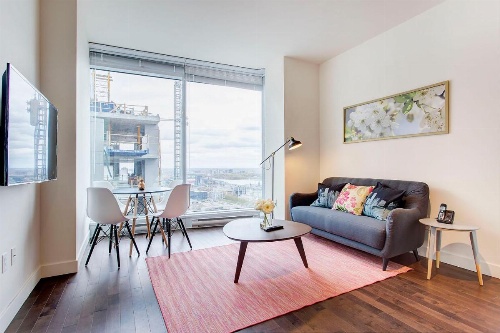 Bleury Furnished Apartments image 31