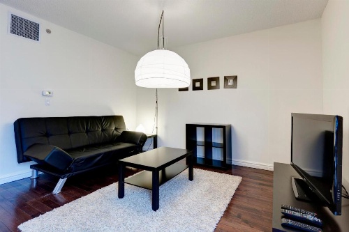 Bleury Furnished Apartments image 86